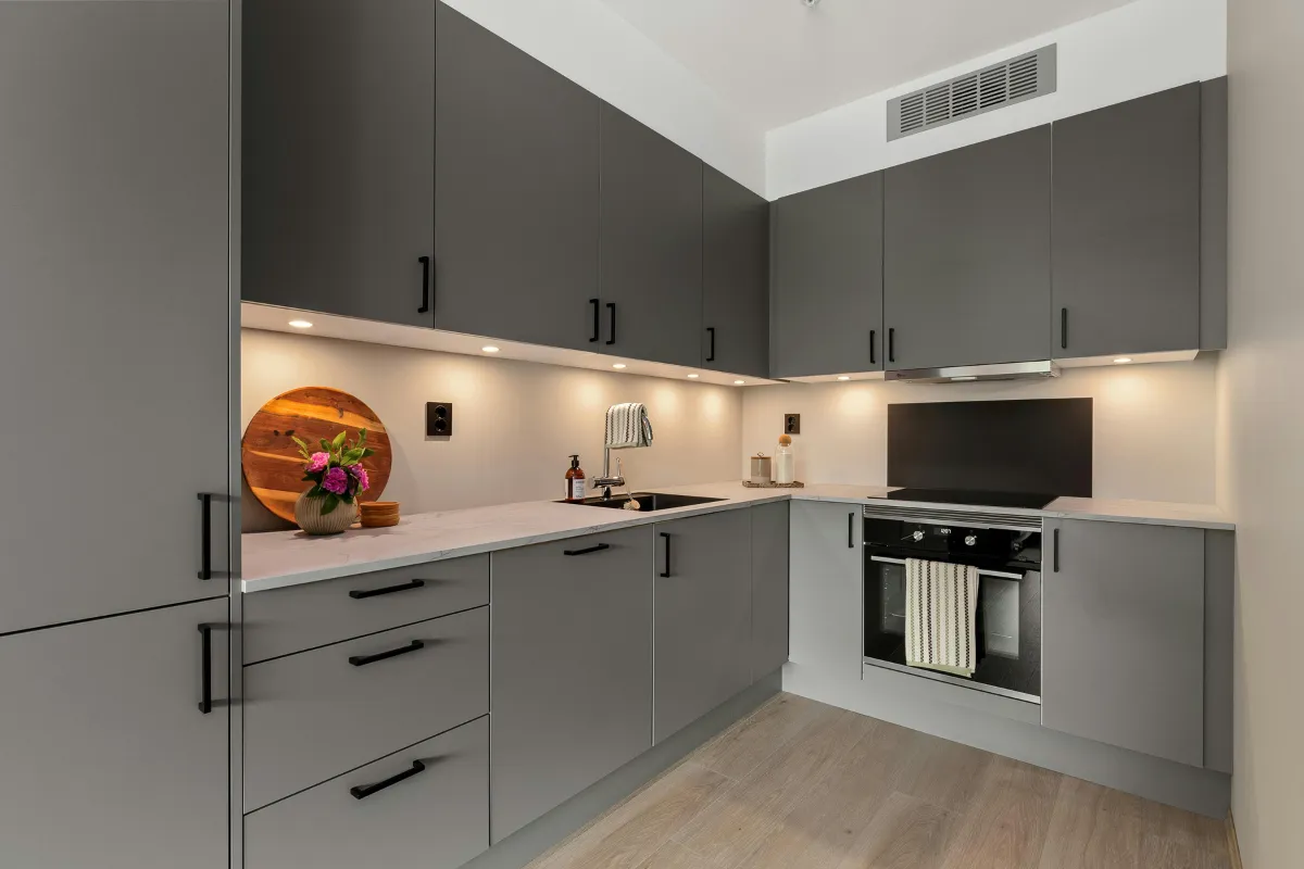 In-Depth Overview of Locally-Built Kitchen Cabinets